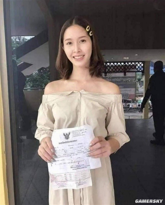 泰国4月征兵体检现场 免役变性人“美女”如云